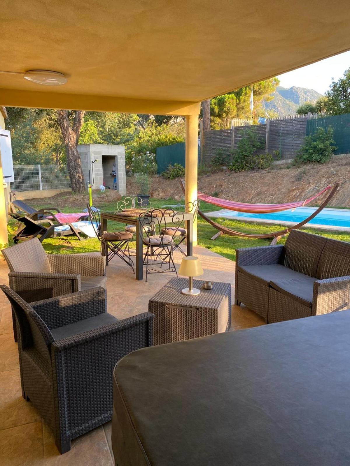 Agreable Rez De Jardin Avec Piscine Et Jacuzzi Daire Cervione Dış mekan fotoğraf